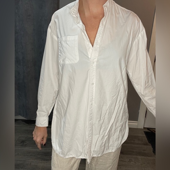 Button down Classic Blouse - Picture 6 of 6